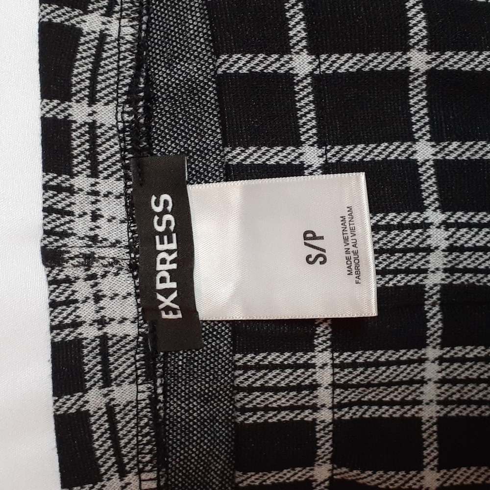 Express Pants - Picture 3 of 5